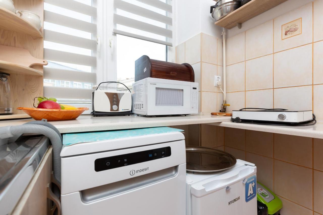 Apartmán Metro Politechnika Studio Konstytucji By Renters Varšava Exteriér fotografie