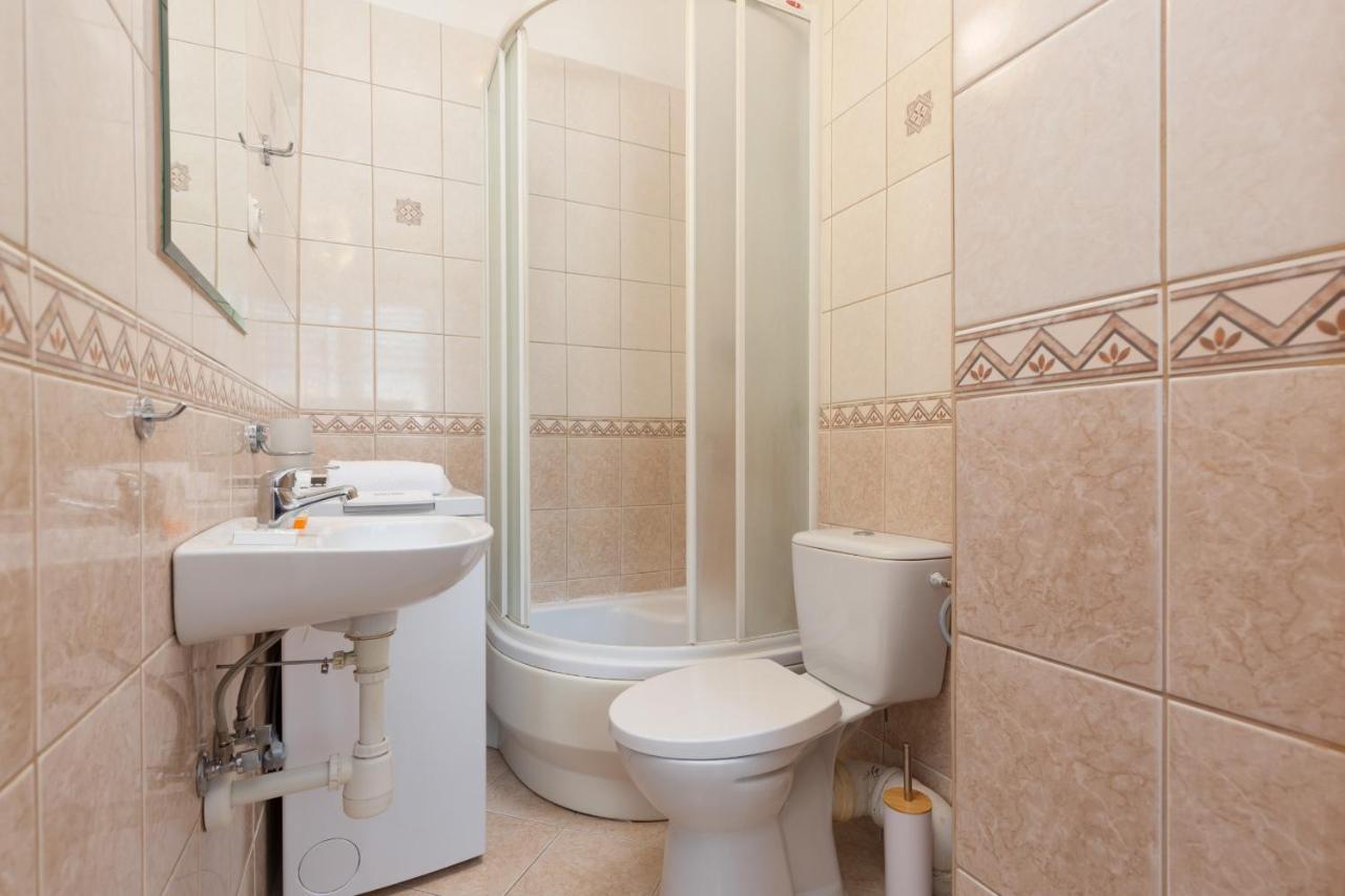 Apartmán Metro Politechnika Studio Konstytucji By Renters Varšava Exteriér fotografie